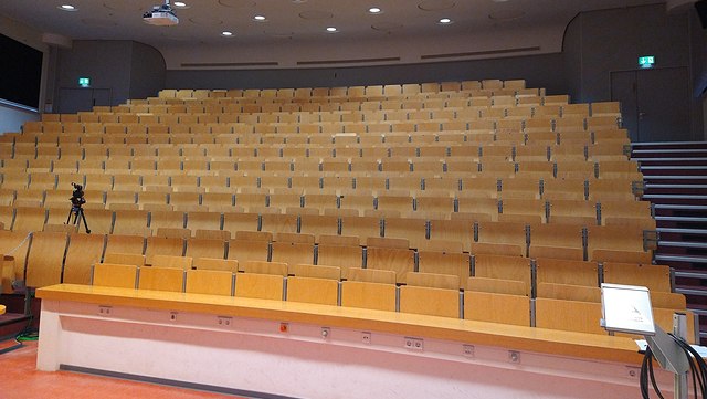 leerer Hörsaal