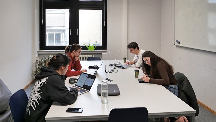 Studentischer Arbeitsraum in der Jungiusstraße 11C