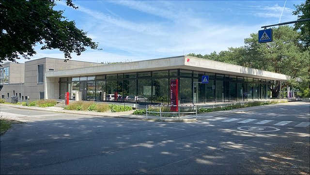 Gebäude 60 (Haus der Lehre) auf dem Campus Bahrenfeld