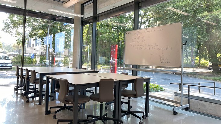 Studentischer Arbeitsraum 0010 in Gebäude 60