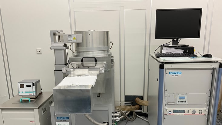 rie--reactive-ion-etcher-733x414 Reactive Ion Etcher SI 500 215 Sentech